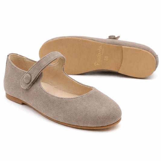 Merceditas Olivia Ante Topo