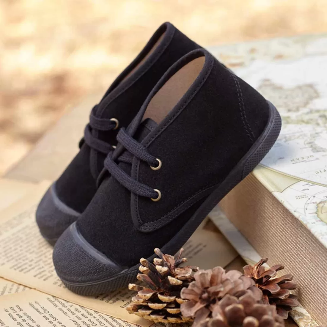 BOTAS BAREFOOT SERRAJE NEGRO | Pasitrote