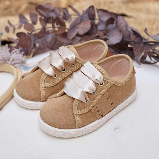 Zapatilla Niña Camel Lazo