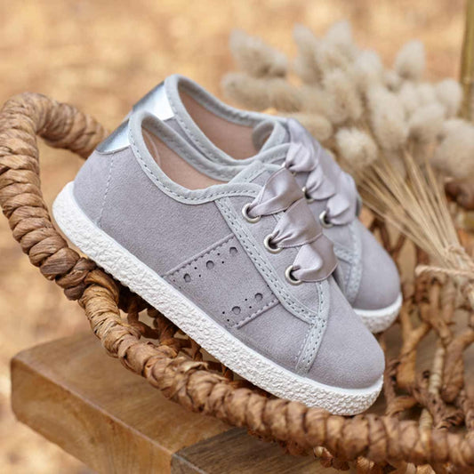 Zapatilla Niña Gris Lazo